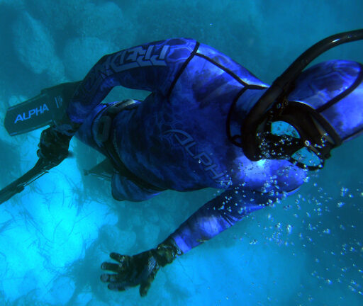Custom tailored spearfishing wetsuits Alpha Predator Ocean CAMO